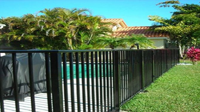 What Parkland Residents Should Be Looking For In Aluminum Fencing