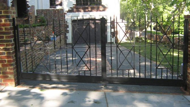 3 Questions to Ask Yourself before Buying Automatic Gates